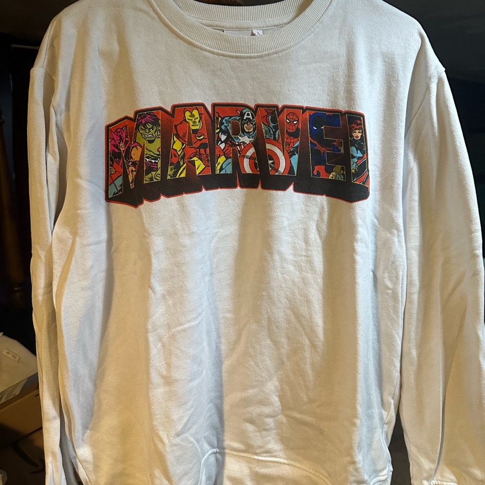Marvel sweatshirt